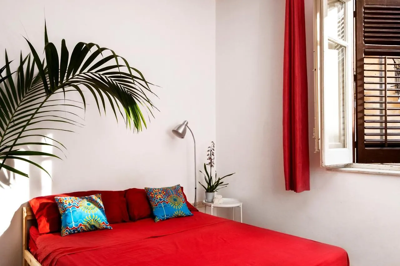 13 Open House Bed & Breakfast Palermo